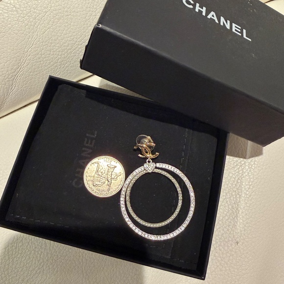 Earrings - Picture 8 of 8